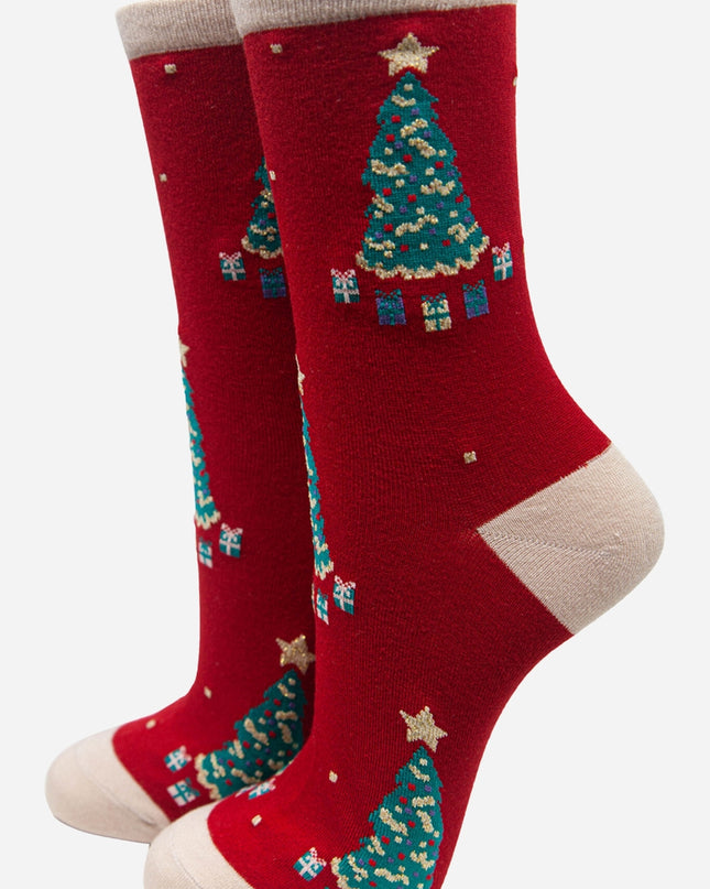 Bamboesokken voor dames – rood Christmas Tree (maat 36–40)