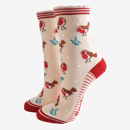 Bamboesokken voor dames – crème/rood Christmas Robin (maat 36–40)