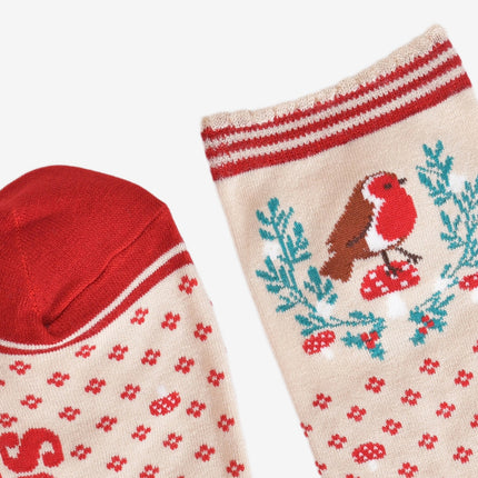 Bamboesokken voor dames – crème/rood Christmas Wreath Robin (maat 36–40)