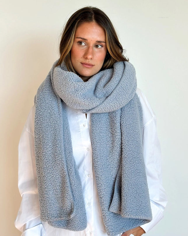 Grote teddy sjaal – blauw / ecru / mosterdgeel